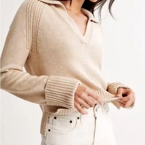 Abercrombie & Fitch Notch-Neck Sweater